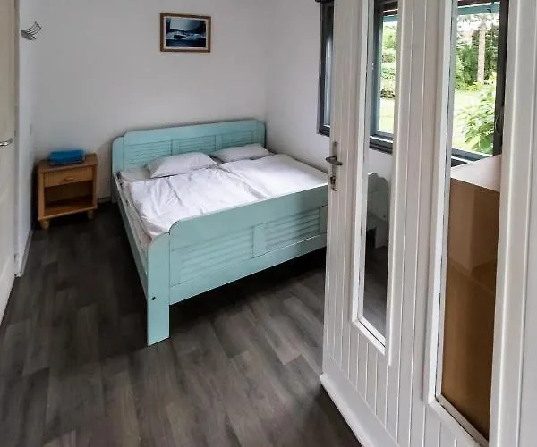 Penge Bungalok Кемпинг